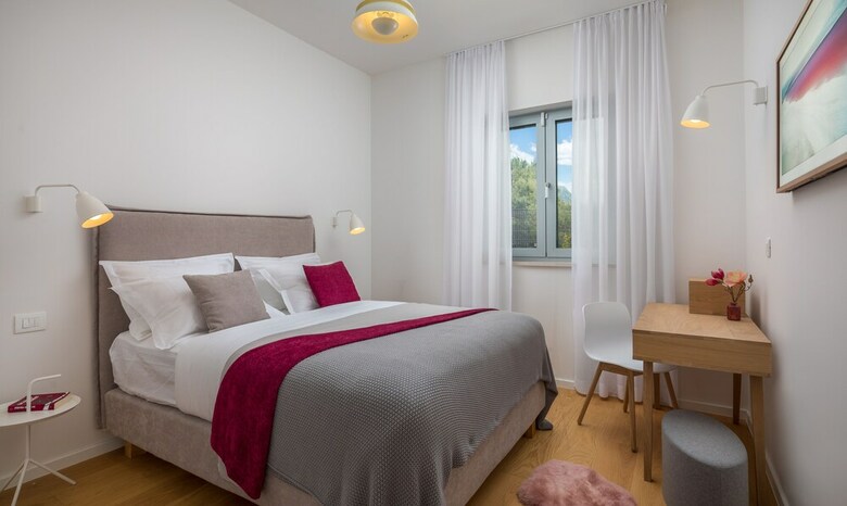 Villa Radun Home With Grand Heated Pool
