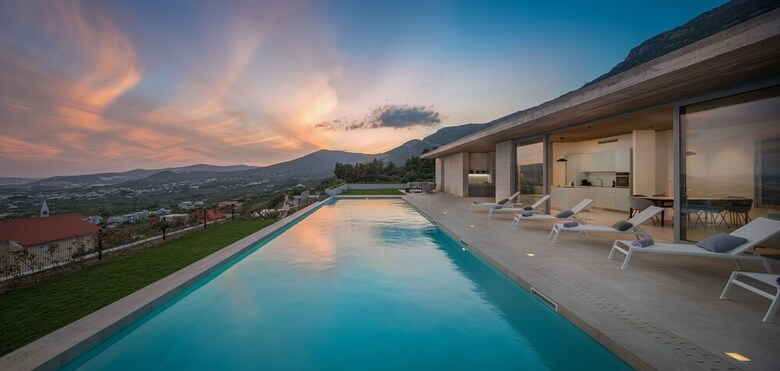 Villa Radun Home With Grand Heated Pool