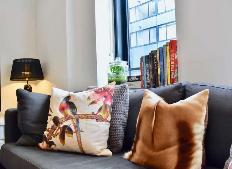Stylish 1 Bedroom Apartment In Vibrant Potts Point