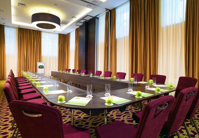 Hotel Courtyard By Marriott Irkutsk City Center