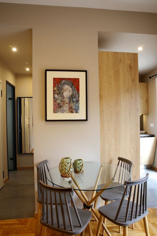 Absolute Athens Apartments