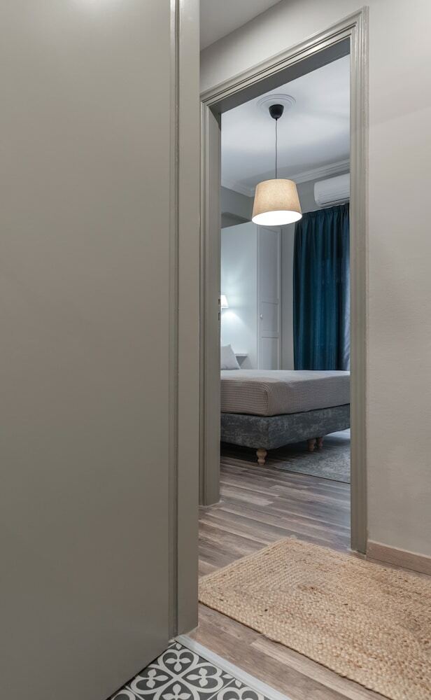 Absolute Athens Apartments