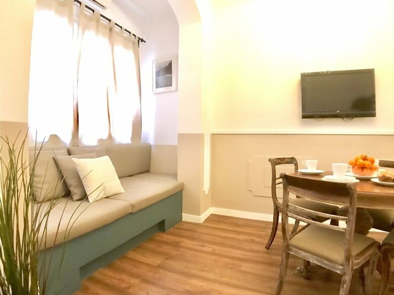 Apartment Sagrada Familia IV