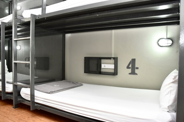 Hostal Mad Monkey Bangkok Hostel - Adults Only