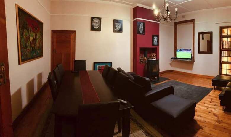 Hotel Karibu Guesthouse