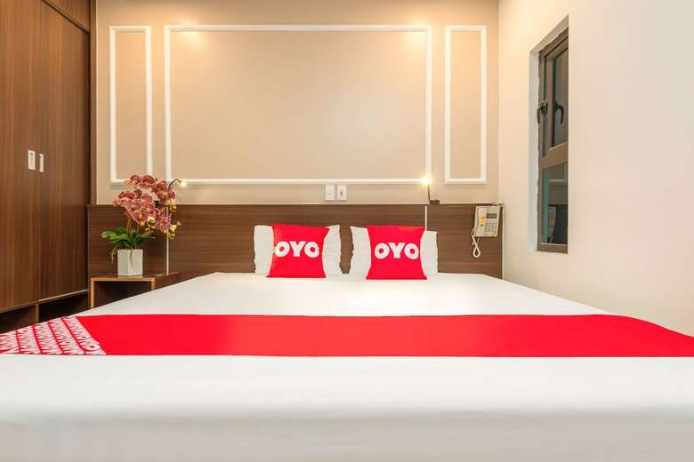 Oyo 1011 Orchids 4 Hotel