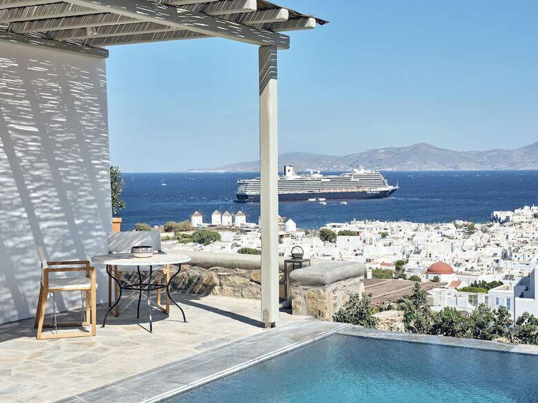 Hotel Belvedere Hilltop Complex Rooms & Suites
