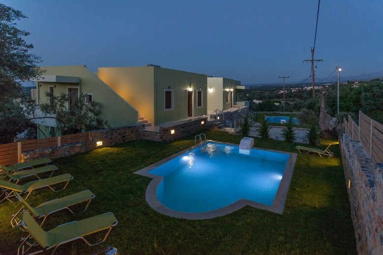Aparthotel Mela Villas