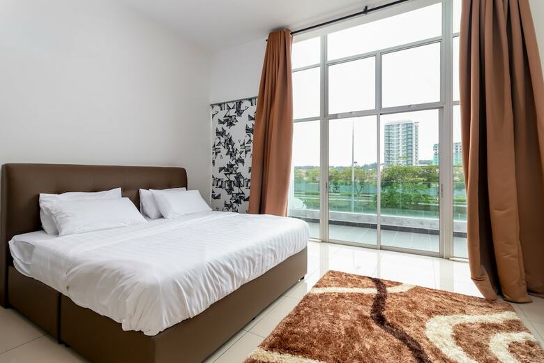 Escadia Villa Desaru By Idealhub