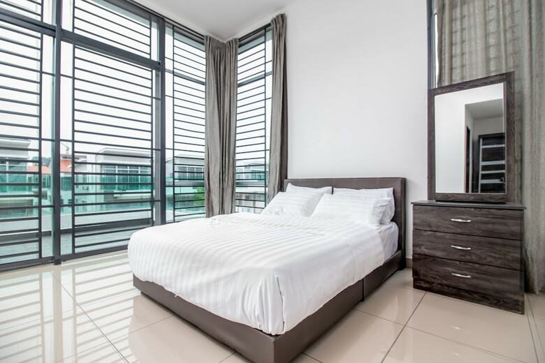 Escadia Villa Desaru By Idealhub