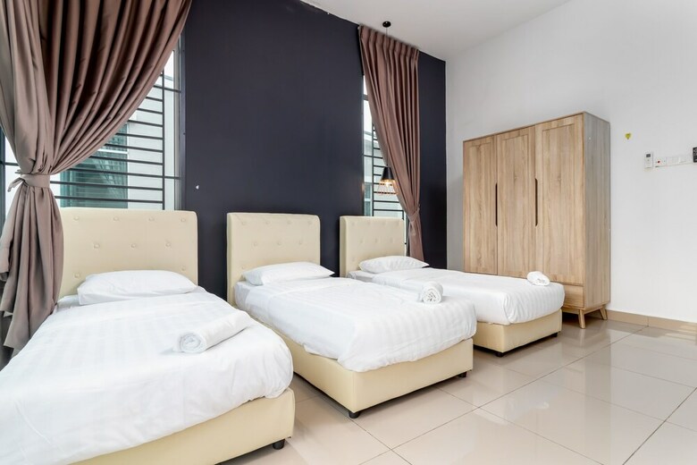 Escadia Villa Desaru By Idealhub