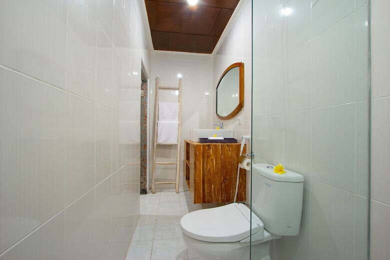 Hotel Bali Komang Guest House Sanur