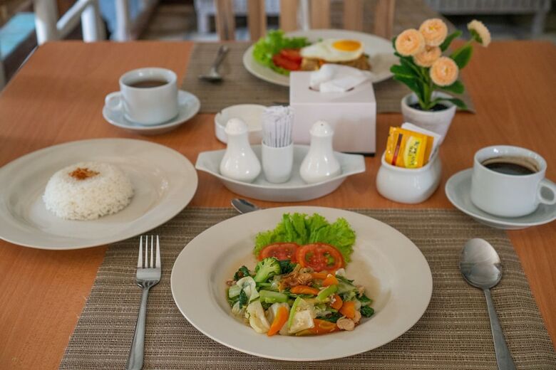 Hotel Bali Komang Guest House Sanur