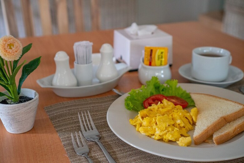 Hotel Bali Komang Guest House Sanur