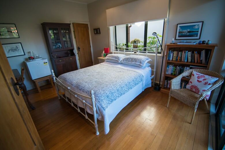Terry And Cindy's Bed And Breakfast
