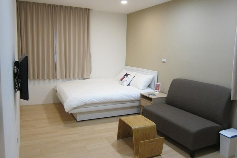 Hotel Train Station B&B