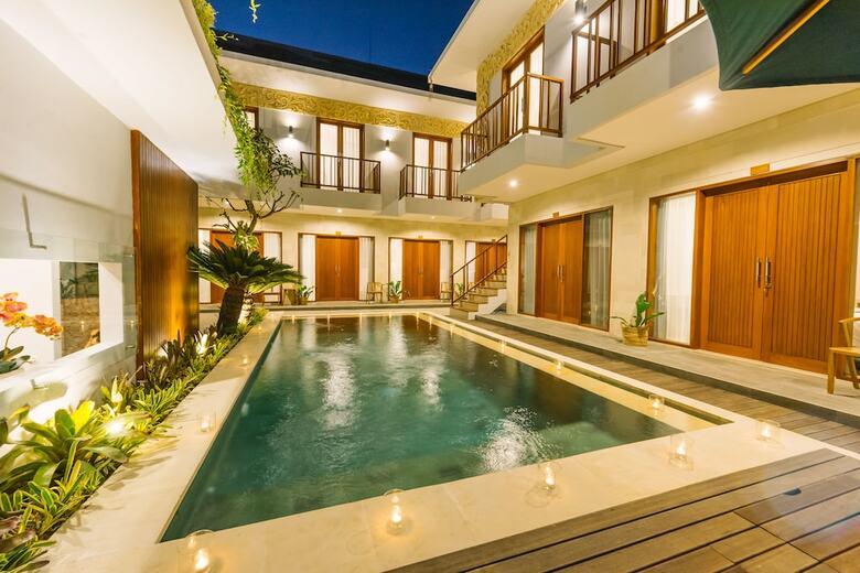 Bed & Breakfast Mahesa Home Seminyak