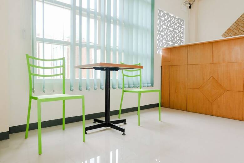 Hostal Oyo 1247 Antosa Family Residence