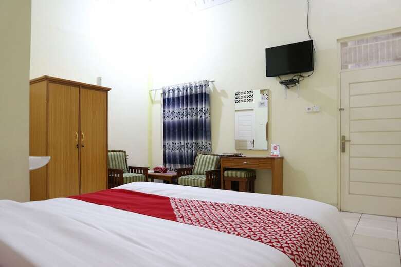 Oyo 1858 Hotel Almadinah Syariah