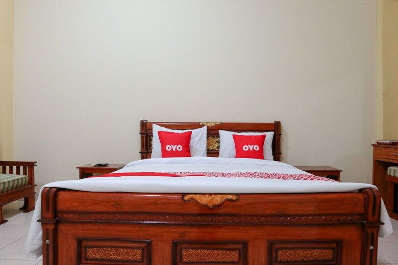 Oyo 1858 Hotel Almadinah Syariah