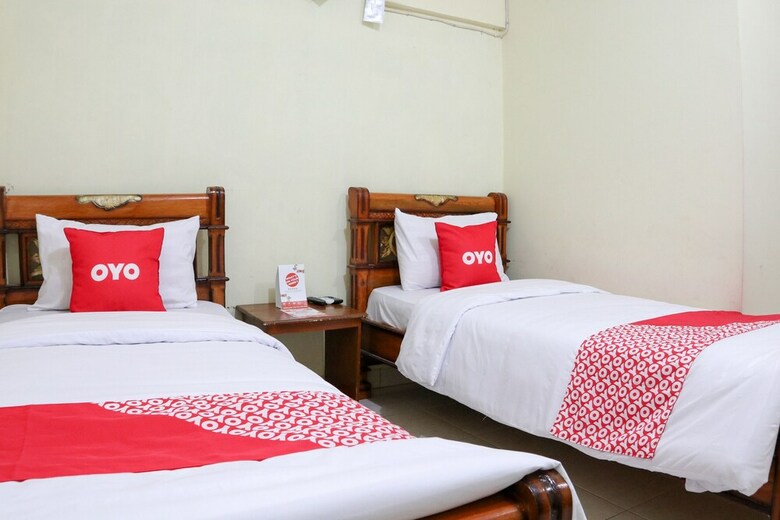 Oyo 1858 Hotel Almadinah Syariah