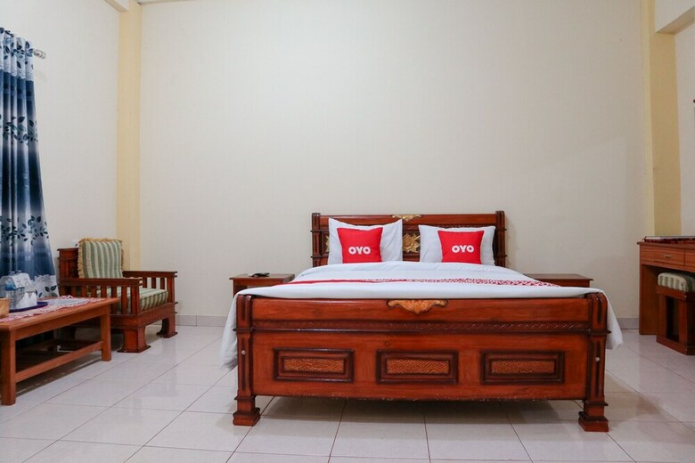 Oyo 1858 Hotel Almadinah Syariah