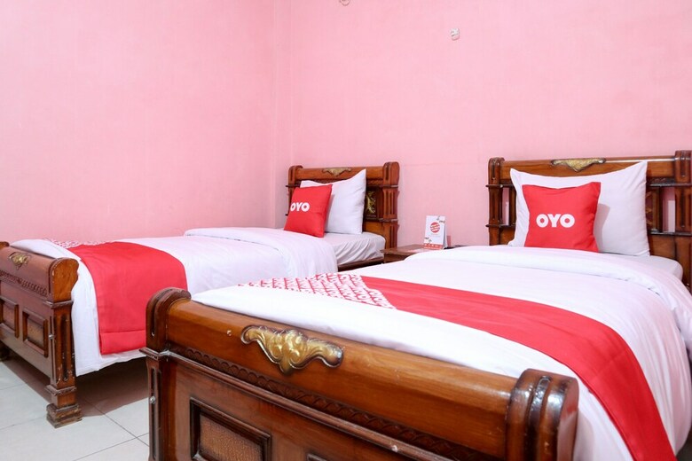 Oyo 1858 Hotel Almadinah Syariah