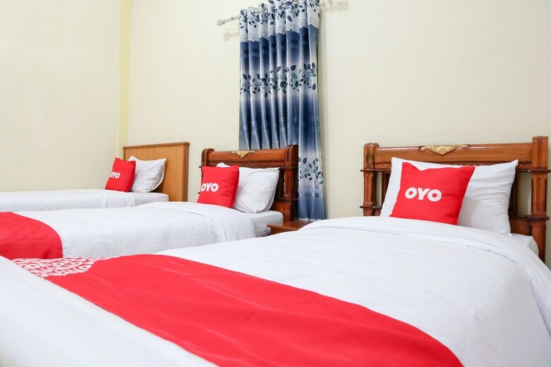 Oyo 1858 Hotel Almadinah Syariah