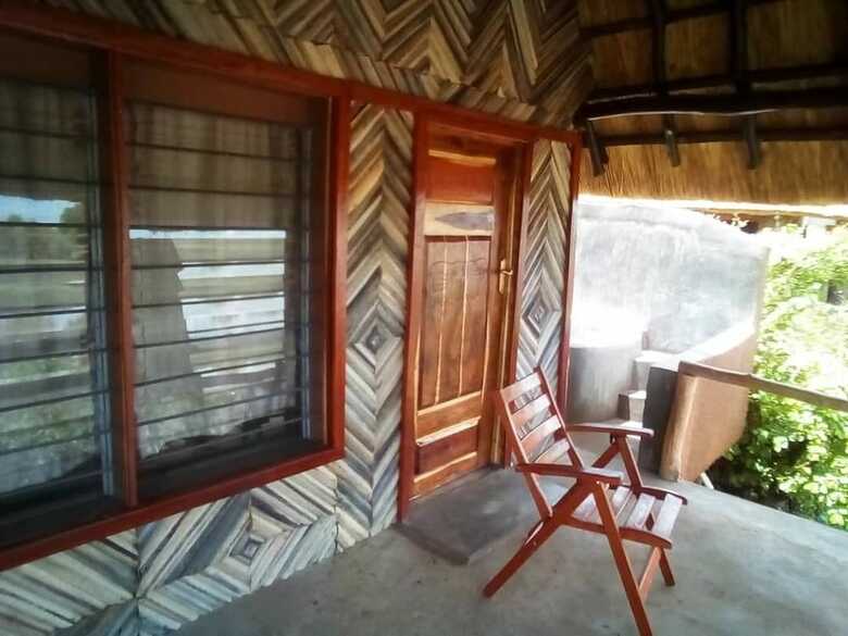 Posada Mophy  Budget  Safari  Lagoon  Camp