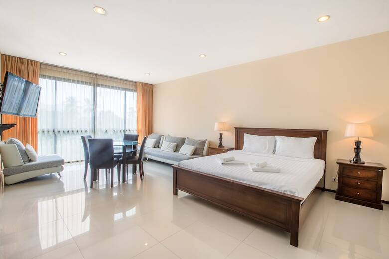 Avanta Condominium