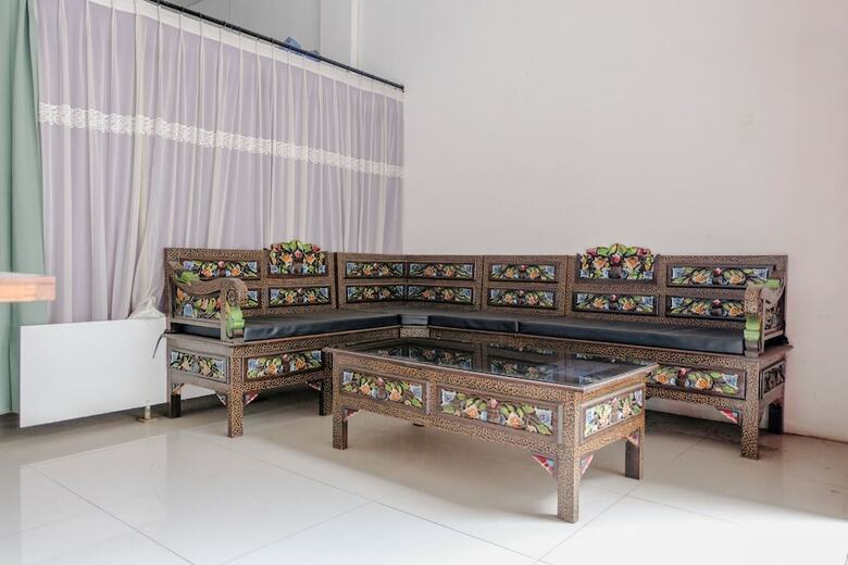 Hotel Oyo 1293 Dei Residence Arjosari
