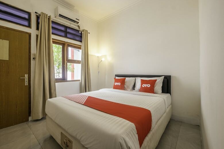 Hotel Oyo 1717 Wisma Fisio