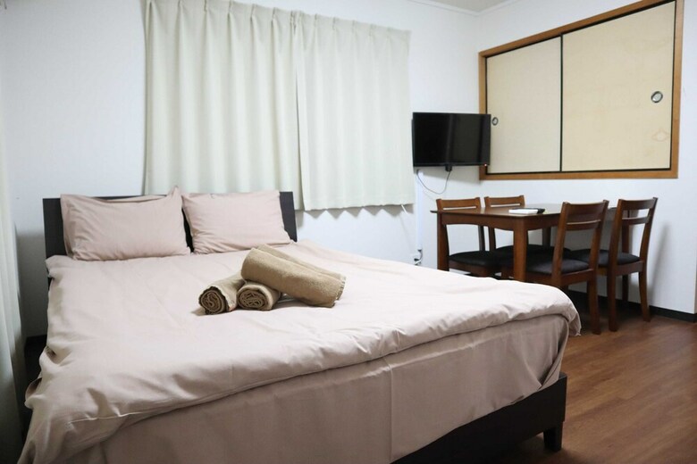 Apartamentos Happy Osaka House