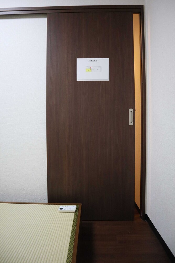 Apartamentos Happy Osaka House