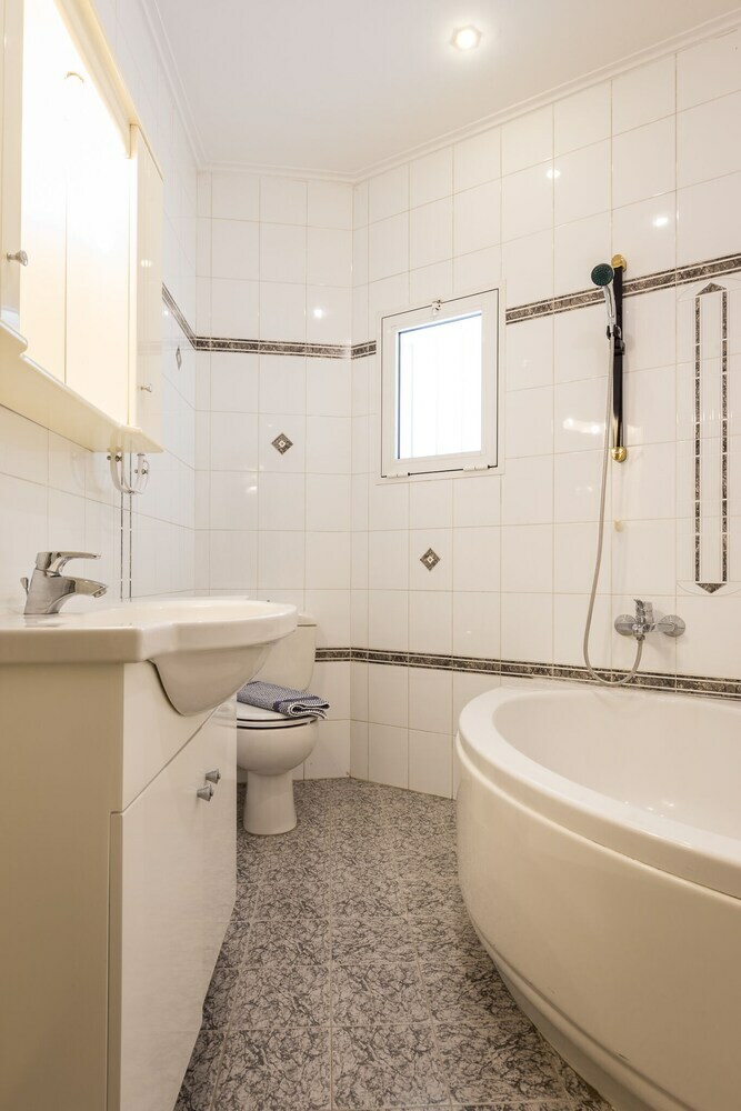 Classy 2 Bedroom Apartment Nearacropolis