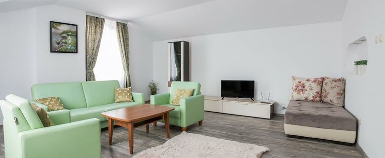 Fm Luxury 1-bdr Apartment - Milena's