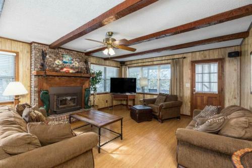 Crystal Lagoon By Meyer Vacation Rentals