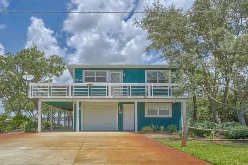 Crystal Lagoon By Meyer Vacation Rentals