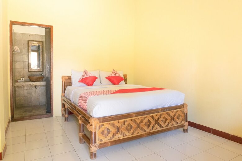 Hostal Oyo 1449 Cahaya Guest House