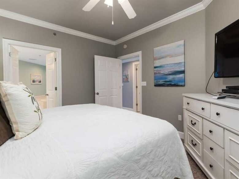Phoenix On The Bay 2208 By Meyer Vacation Rentals