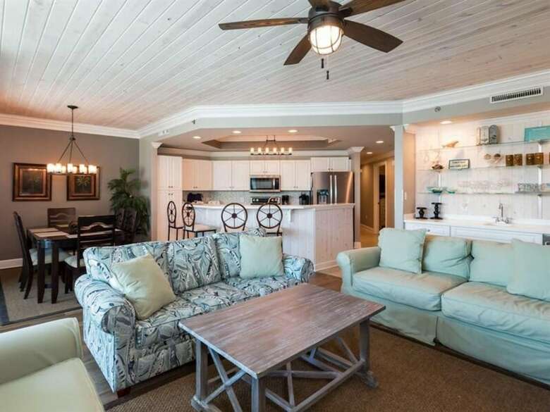 Phoenix On The Bay 2208 By Meyer Vacation Rentals