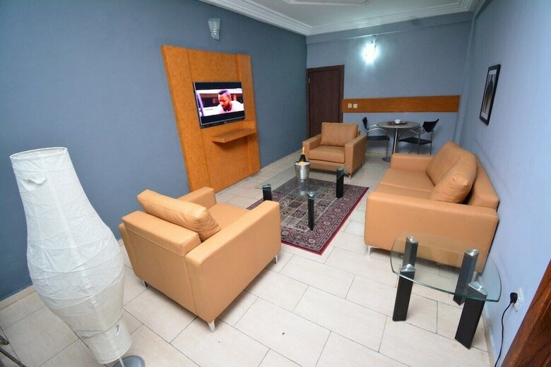 Signatious Hotels & Suites Lagos