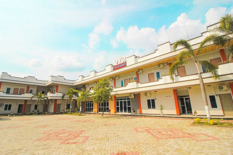 Hostal Oyo 1653 Fajar Residence