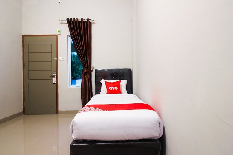 Hostal Oyo 1653 Fajar Residence