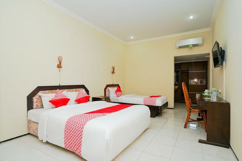 Oyo 1652 Hotel Tampiarto