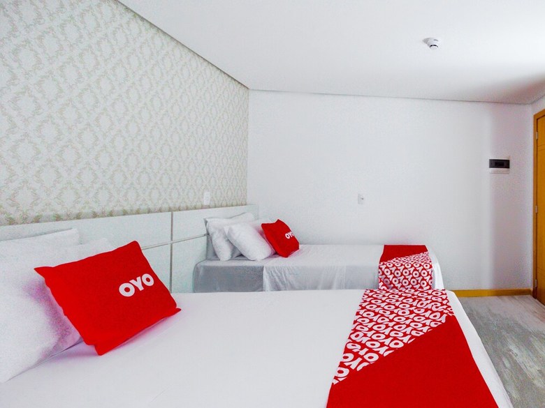 Oyo Canela Palace Hotel