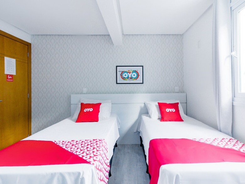 Oyo Canela Palace Hotel