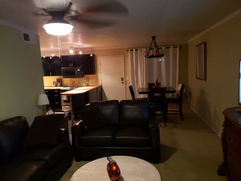 Hotel Borrego Springs  Embassy