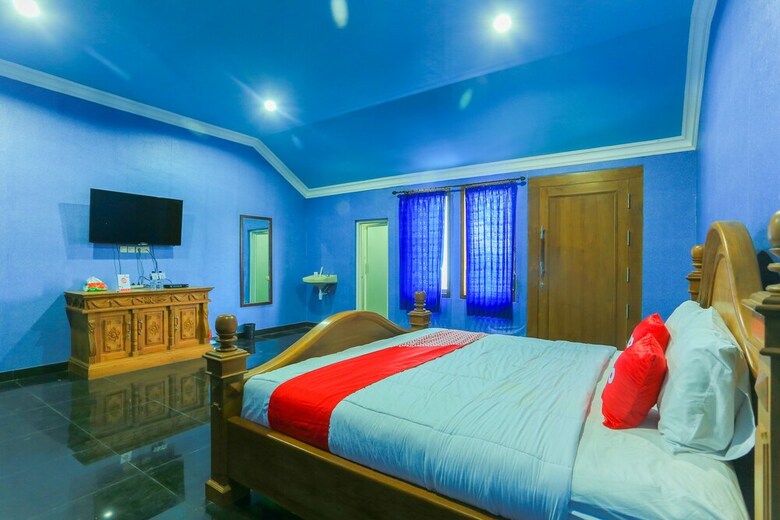 Hostal Oyo 1774 Griya Dahlia