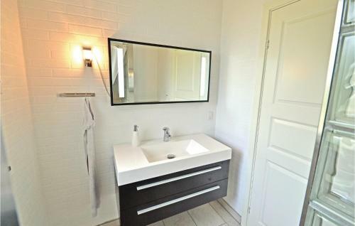 Holiday Home Skovduevej Fars� X